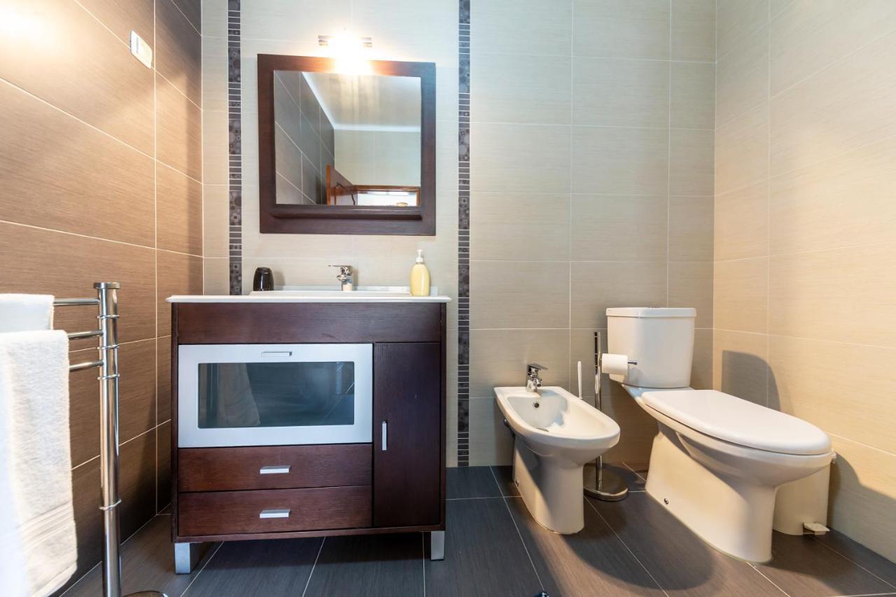 Moradia Vigia Apartment Nazare Bagian luar foto